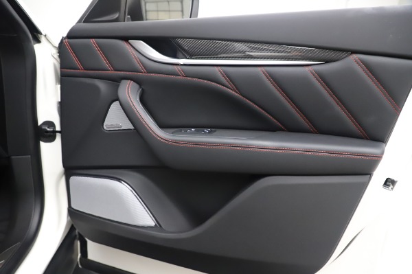 Used 2019 Maserati Levante Trofeo for sale $45,900 at Miller Motorcars Aston Martin in Greenwich CT 06830 24