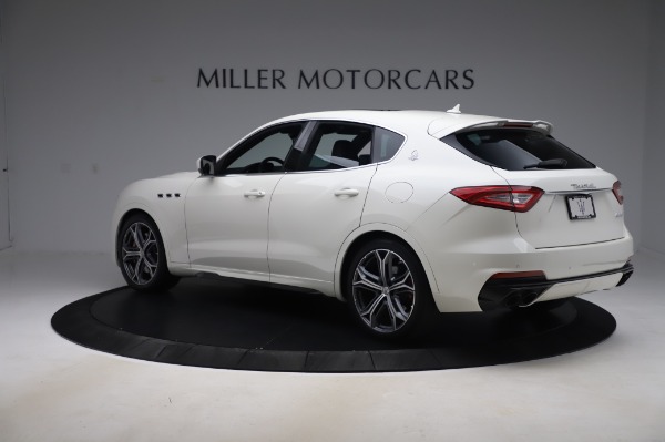 Used 2019 Maserati Levante Trofeo for sale $45,900 at Miller Motorcars Aston Martin in Greenwich CT 06830 3