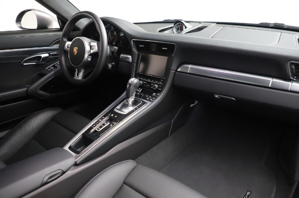 Used 2015 Porsche 911 Turbo for sale $123,900 at Aston Martin of Greenwich in Greenwich CT 06830 17