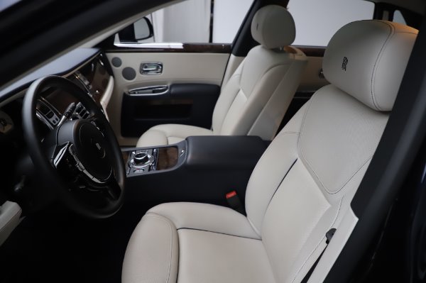 Used 2016 Rolls-Royce Ghost for sale $173,900 at Aston Martin of Greenwich in Greenwich CT 06830 12