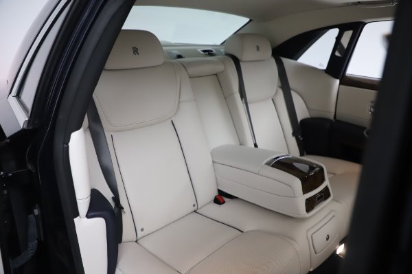 Used 2016 Rolls-Royce Ghost for sale $173,900 at Aston Martin of Greenwich in Greenwich CT 06830 15