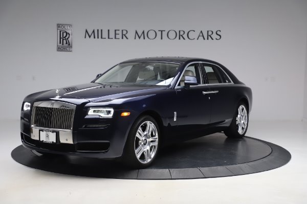 Used 2016 Rolls-Royce Ghost for sale $173,900 at Aston Martin of Greenwich in Greenwich CT 06830 3