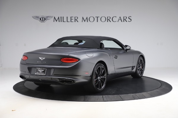 Used 2020 Bentley Continental GTC W12 for sale $254,900 at Aston Martin of Greenwich in Greenwich CT 06830 17