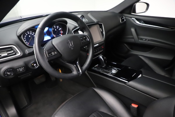 Used 2017 Maserati Ghibli S Q4 for sale Sold at Aston Martin of Greenwich in Greenwich CT 06830 13
