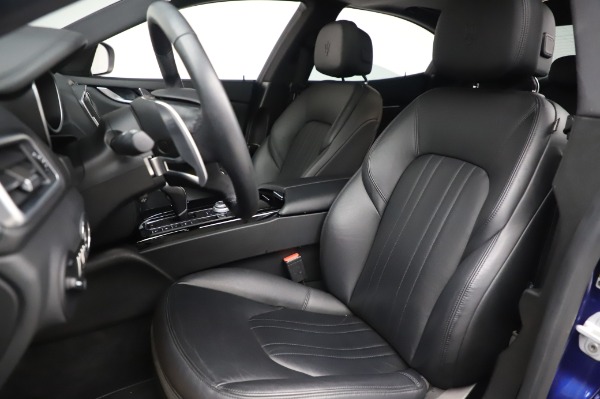 Used 2017 Maserati Ghibli S Q4 for sale Sold at Aston Martin of Greenwich in Greenwich CT 06830 15