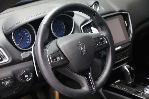 Used 2017 Maserati Ghibli S Q4 for sale Sold at Aston Martin of Greenwich in Greenwich CT 06830 16