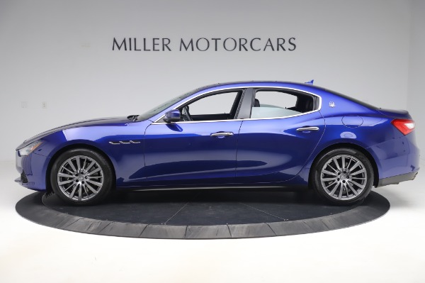 Used 2017 Maserati Ghibli S Q4 for sale Sold at Aston Martin of Greenwich in Greenwich CT 06830 3