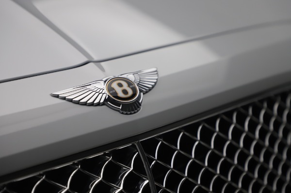 New 2020 Bentley Bentayga Hybrid for sale Sold at Aston Martin of Greenwich in Greenwich CT 06830 14