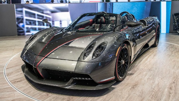 Used 2017 Pagani Huayra Roadster for sale Call for price at Aston Martin of Greenwich in Greenwich CT 06830 10