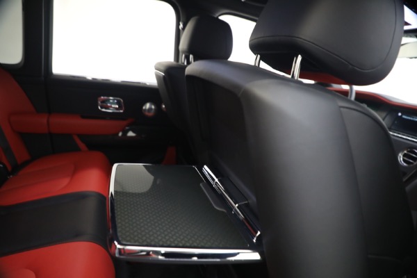 Used 2020 Rolls-Royce Cullinan Black Badge for sale $299,900 at Miller Motorcars Aston Martin in Greenwich CT 06830 28