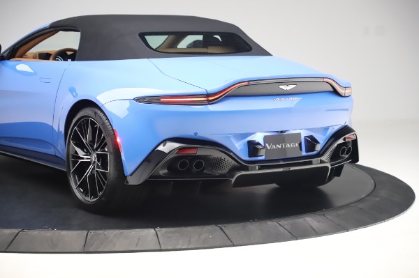 New 2021 Aston Martin Vantage Roadster for sale Call for price at Aston Martin of Greenwich in Greenwich CT 06830 25