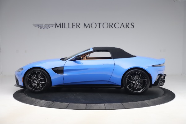 New 2021 Aston Martin Vantage Roadster for sale Sold at Aston Martin of Greenwich in Greenwich CT 06830 27
