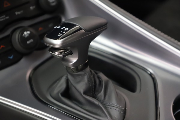 Used 2019 Dodge Challenger R/T Scat Pack for sale $48,900 at Aston Martin of Greenwich in Greenwich CT 06830 17