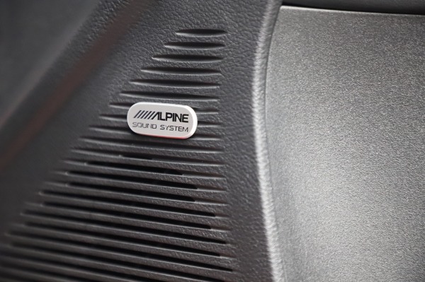 Used 2019 Dodge Challenger R/T Scat Pack for sale $48,900 at Aston Martin of Greenwich in Greenwich CT 06830 23