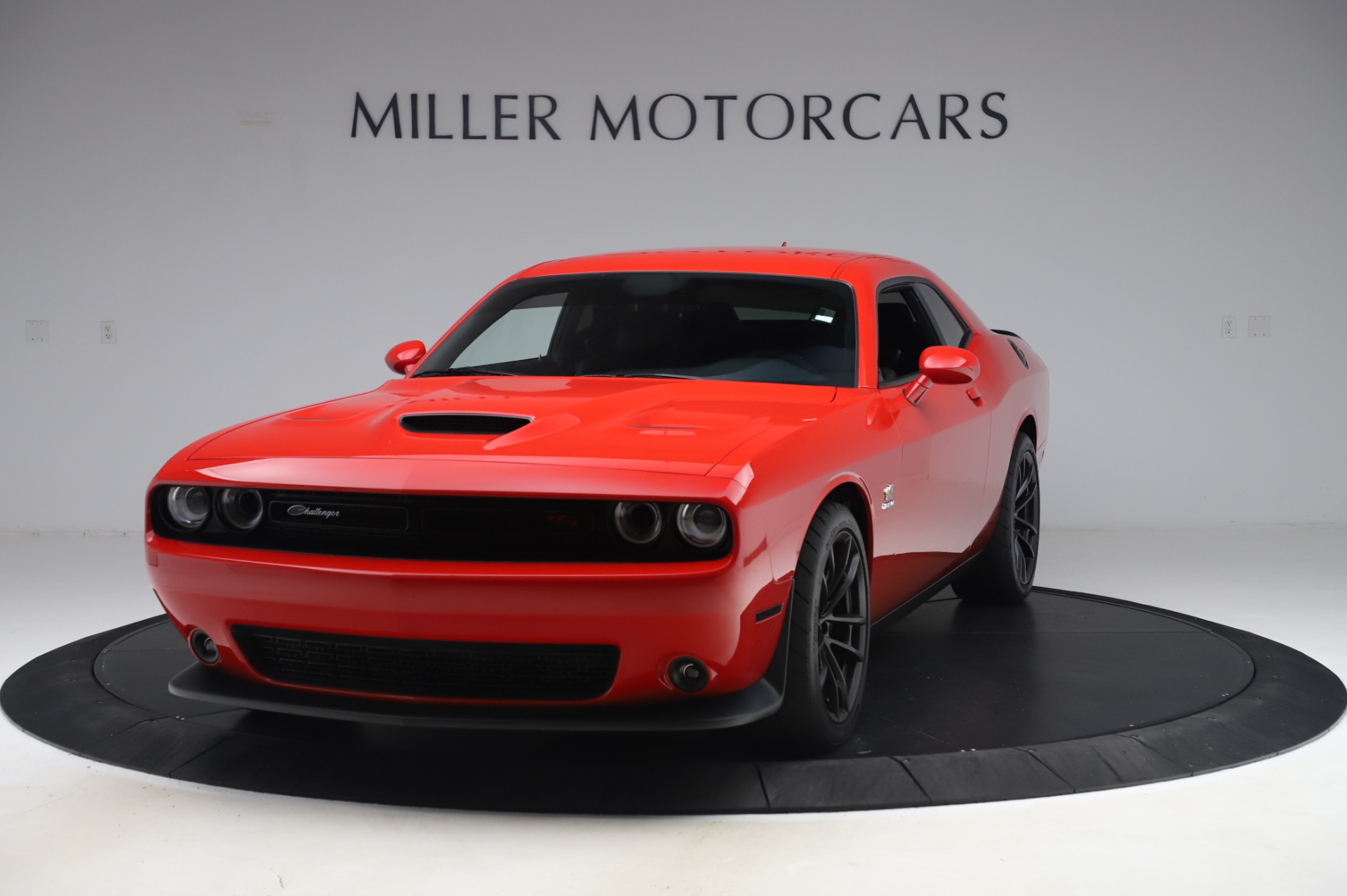 Used 2019 Dodge Challenger R/T Scat Pack for sale Sold at Aston Martin of Greenwich in Greenwich CT 06830 1