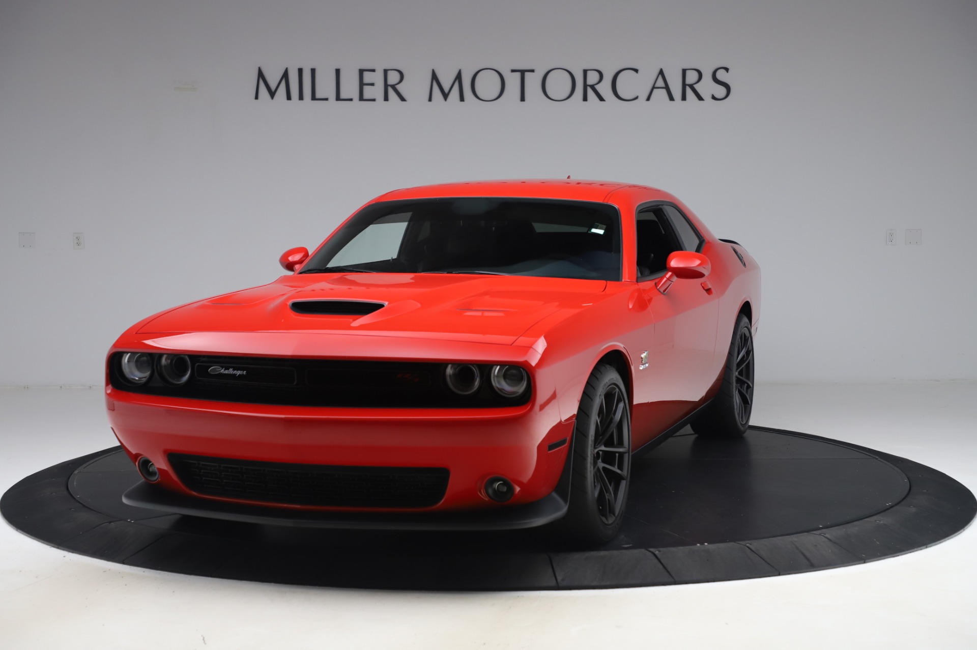 Used 2019 Dodge Challenger R/T Scat Pack for sale $48,900 at Aston Martin of Greenwich in Greenwich CT 06830 1