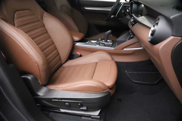 New 2020 Alfa Romeo Stelvio Ti Sport Q4 for sale Sold at Miller Motorcars Aston Martin in Greenwich CT 06830 24