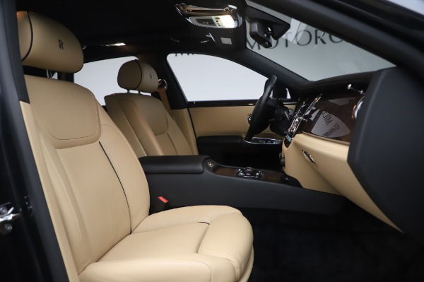 Used 2016 Rolls-Royce Ghost for sale Sold at Aston Martin of Greenwich in Greenwich CT 06830 16