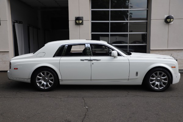 Used 2014 Rolls-Royce Phantom for sale Sold at Aston Martin of Greenwich in Greenwich CT 06830 6