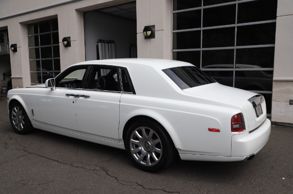 Used 2014 Rolls-Royce Phantom for sale Sold at Aston Martin of Greenwich in Greenwich CT 06830 7