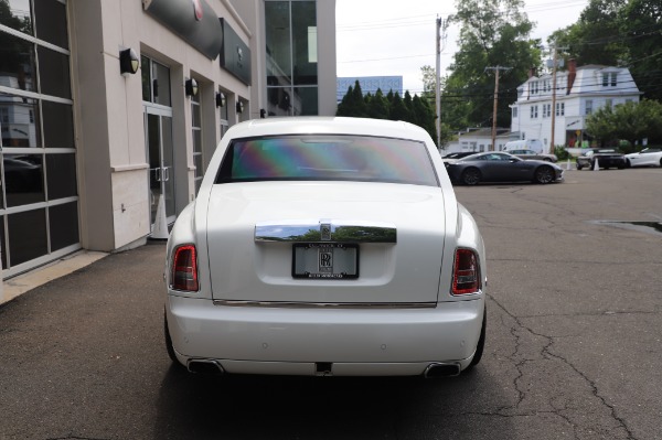 Used 2014 Rolls-Royce Phantom for sale Sold at Aston Martin of Greenwich in Greenwich CT 06830 8