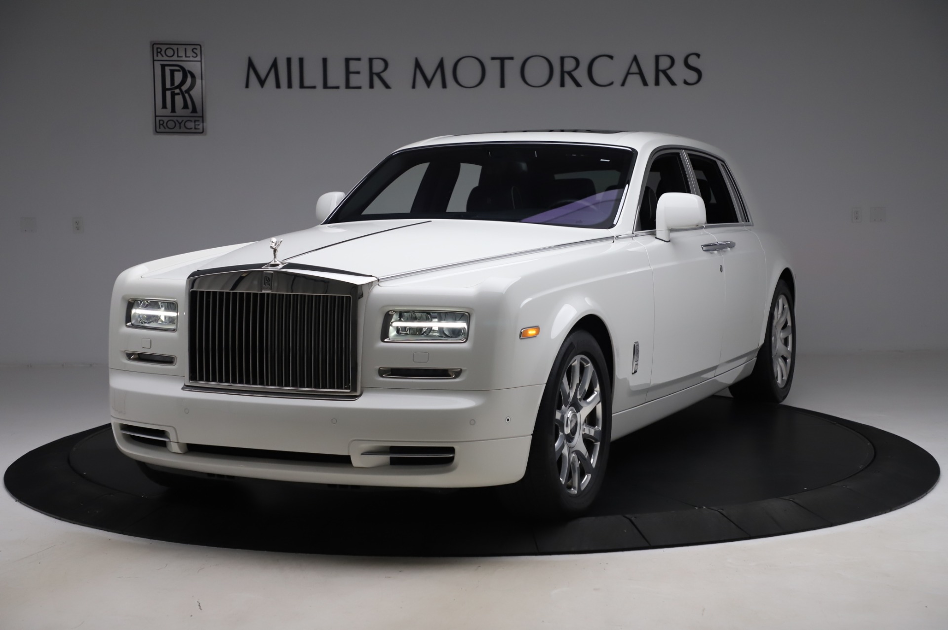 Used 2014 Rolls-Royce Phantom for sale Sold at Aston Martin of Greenwich in Greenwich CT 06830 1