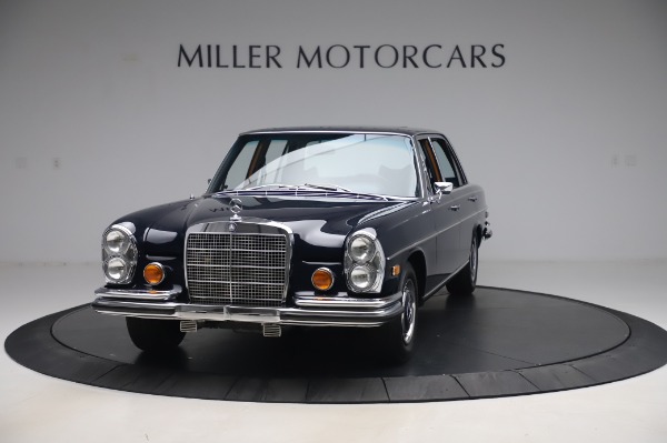Used 1971 Mercedes-Benz 300 SEL 6.3 for sale Sold at Aston Martin of Greenwich in Greenwich CT 06830 1