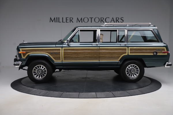 Used 1991 Jeep Grand Wagoneer for sale Sold at Aston Martin of Greenwich in Greenwich CT 06830 3