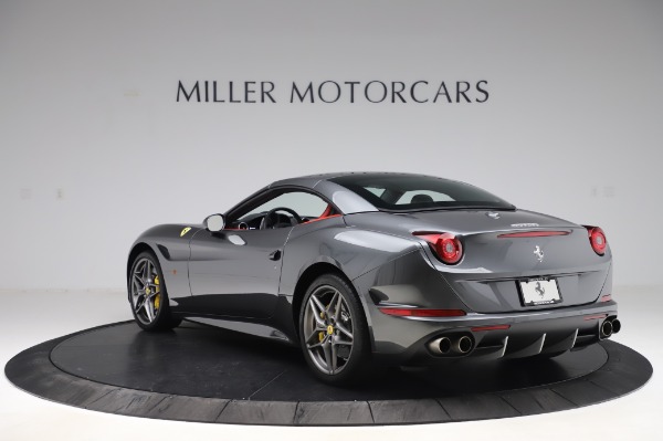 Used 2015 Ferrari California T for sale Sold at Aston Martin of Greenwich in Greenwich CT 06830 17