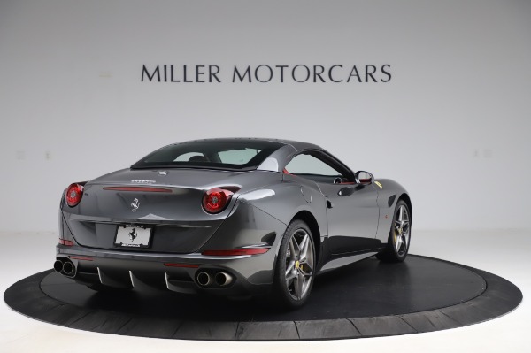 Used 2015 Ferrari California T for sale Sold at Aston Martin of Greenwich in Greenwich CT 06830 19