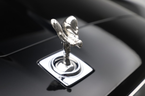 Used 2020 Rolls-Royce Cullinan for sale Sold at Aston Martin of Greenwich in Greenwich CT 06830 25