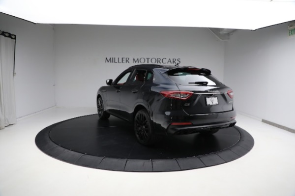 Used 2020 Maserati Levante GTS for sale $59,900 at Aston Martin of Greenwich in Greenwich CT 06830 9