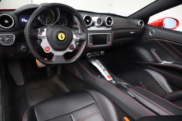 Used 2017 Ferrari California T for sale $175,900 at Aston Martin of Greenwich in Greenwich CT 06830 19