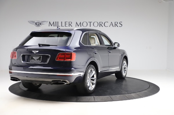 Used 2017 Bentley Bentayga W12 for sale Sold at Aston Martin of Greenwich in Greenwich CT 06830 7