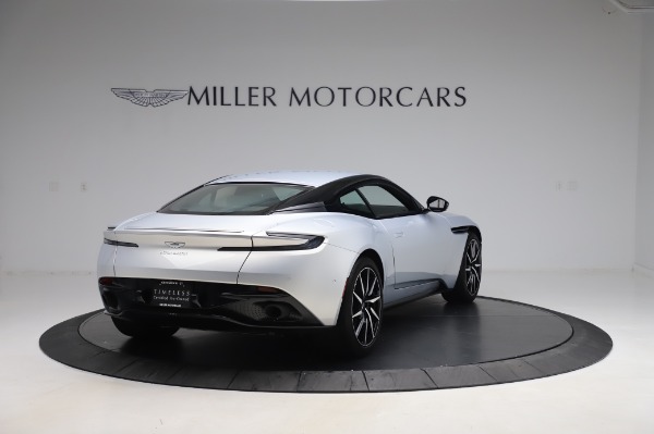 Used 2018 Aston Martin DB11 V8 Coupe for sale Sold at Aston Martin of Greenwich in Greenwich CT 06830 6