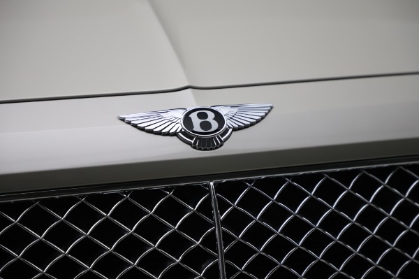Used 2018 Bentley Bentayga Onyx Edition for sale Call for price at Aston Martin of Greenwich in Greenwich CT 06830 14