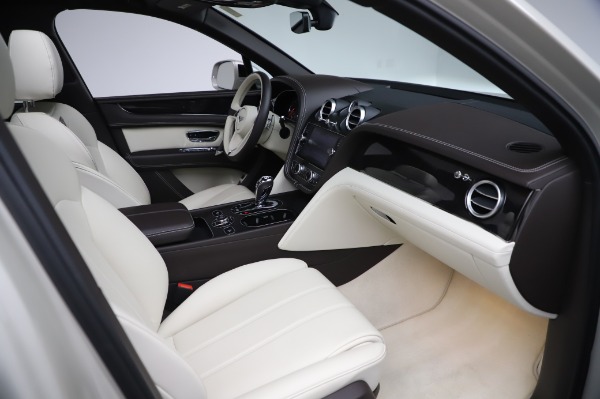 Used 2018 Bentley Bentayga Onyx Edition for sale Call for price at Aston Martin of Greenwich in Greenwich CT 06830 28
