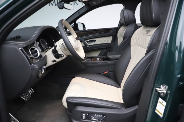 Used 2020 Bentley Bentayga V8 for sale $189,900 at Aston Martin of Greenwich in Greenwich CT 06830 17