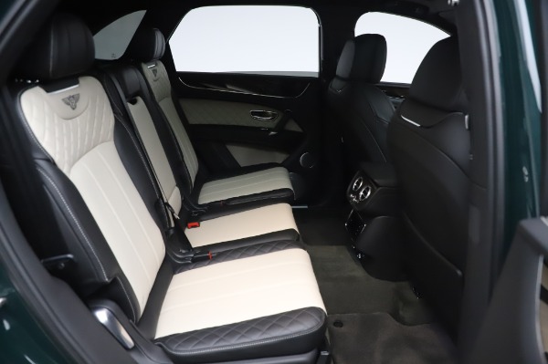 Used 2020 Bentley Bentayga V8 for sale $189,900 at Aston Martin of Greenwich in Greenwich CT 06830 25