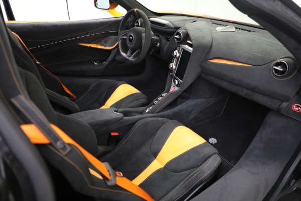 Used 2021 McLaren 720S LM Edition for sale $369,900 at Aston Martin of Greenwich in Greenwich CT 06830 24