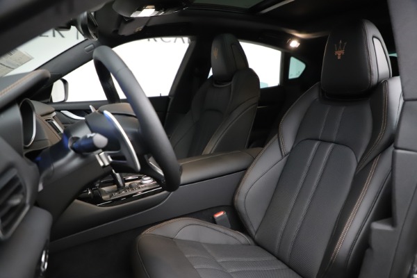New 2020 Maserati Levante Q4 GranSport for sale $88,485 at Aston Martin of Greenwich in Greenwich CT 06830 15