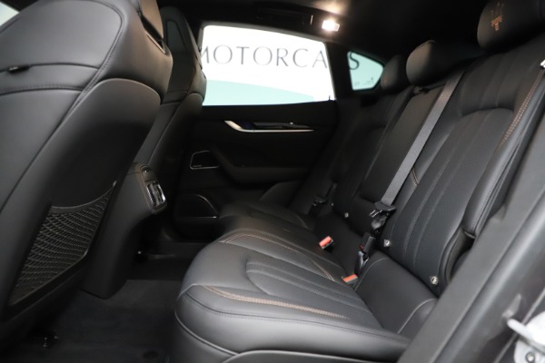 New 2020 Maserati Levante Q4 GranSport for sale $88,485 at Aston Martin of Greenwich in Greenwich CT 06830 18