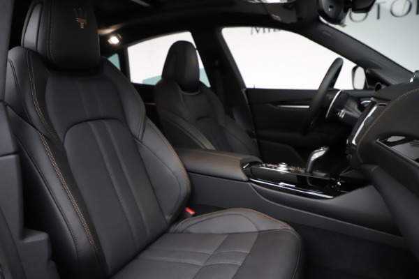 New 2020 Maserati Levante Q4 GranSport for sale $88,485 at Aston Martin of Greenwich in Greenwich CT 06830 21