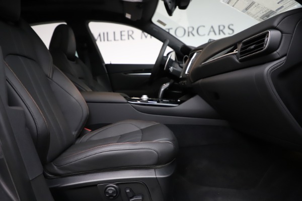 New 2020 Maserati Levante Q4 GranSport for sale $88,485 at Aston Martin of Greenwich in Greenwich CT 06830 22