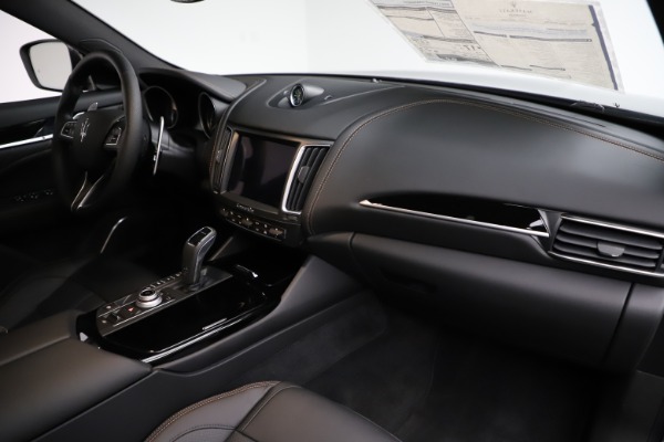 New 2020 Maserati Levante Q4 GranSport for sale $88,485 at Aston Martin of Greenwich in Greenwich CT 06830 23