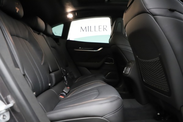 New 2020 Maserati Levante Q4 GranSport for sale $88,485 at Aston Martin of Greenwich in Greenwich CT 06830 26