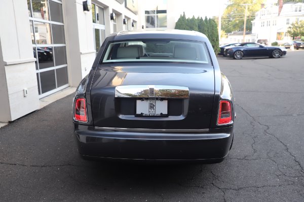 Used 2014 Rolls-Royce Phantom for sale Sold at Aston Martin of Greenwich in Greenwich CT 06830 10