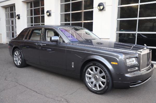 Used 2014 Rolls-Royce Phantom for sale Sold at Aston Martin of Greenwich in Greenwich CT 06830 13