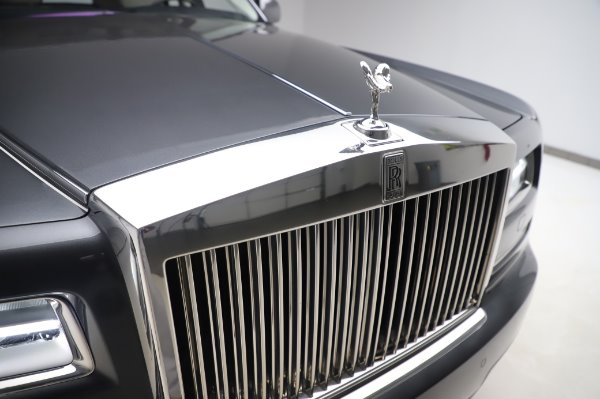 Used 2014 Rolls-Royce Phantom for sale Sold at Aston Martin of Greenwich in Greenwich CT 06830 15