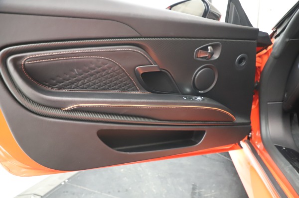 Used 2020 Aston Martin DBS Superleggera for sale $339,900 at Aston Martin of Greenwich in Greenwich CT 06830 18
